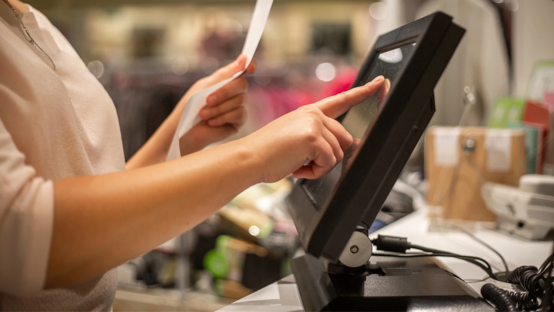 Floating table accounts in horeca POS